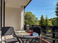 Moderne Wohnung mit Balkon - Pools