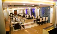 La Bellevue (Club & Resort) Hotel di Kashipur