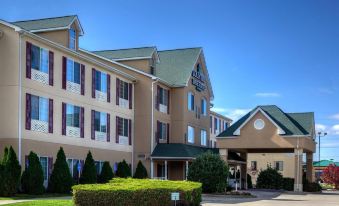 Country Inn & Suites by Radisson, Paducah, KY