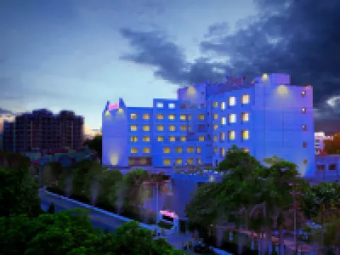 Vivanta Vadodara Hotels near Alkapuri Haveli