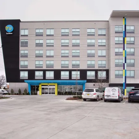 Tru by Hilton Oklahoma City NW Expressway