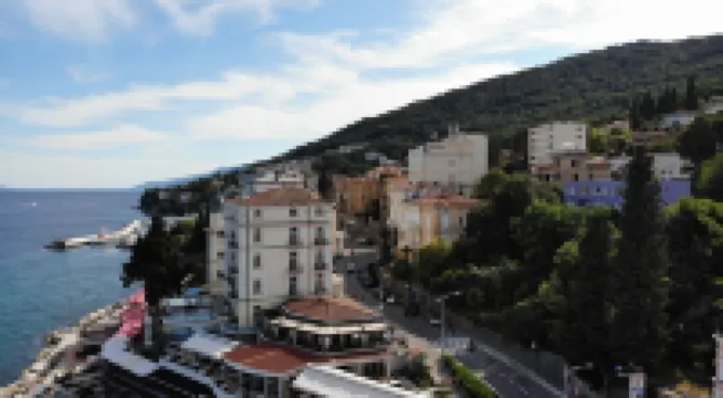 Apartment with Seaview