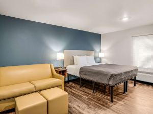 WoodSpring Suites West des Moines