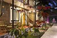นีปาล คอทเทจ รีสอร์ต