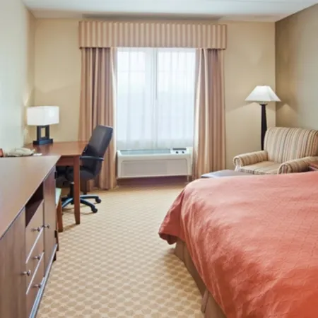 Travelodge by Wyndham Knoxville West