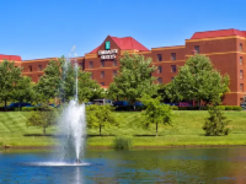 Embassy Suites by Hilton Lexington/UK Coldstream Hotels in Lexington