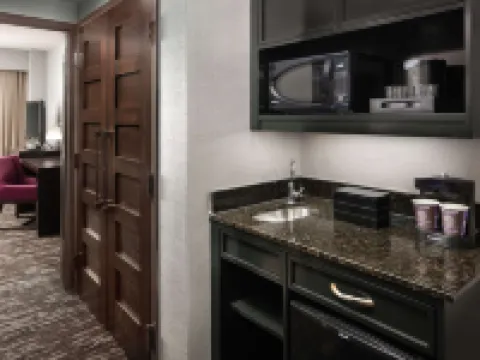 Embassy Suites by Hilton Crystal City National Airport Hotels near Air Force Memorial