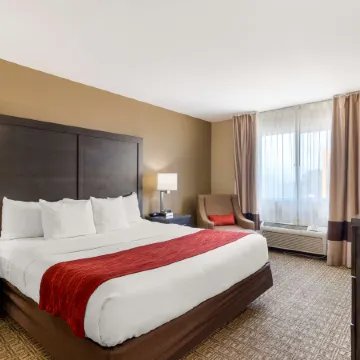 Comfort Inn & Suites Ponca City Near Marland Mansion