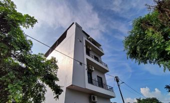 Asapian House - A Luxury Homestay Moradabad