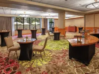 DoubleTree Suites by Hilton Seattle Airport/Southcenter Hotels in Tukwila