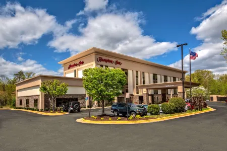Hampton Inn Dumfries Отели в г. Траянгл