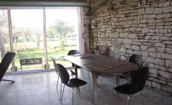 Gite Bourgogne les Moinillons - Housity