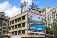 Hotel Sa Residency Hotels near Maxus Mall