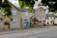Best Western Claydon Hotel Hotel dekat Greenfinch Church