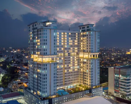 The Reiz Suites, ARTOTEL Curated Hotel di Medan