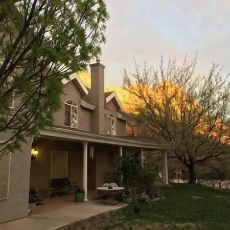 Novel House Inn at Zion