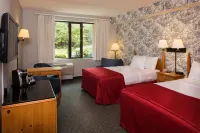 Williamsburg Woodlands Hotel & Suites, an Official Colonial Williamsburg Hotel