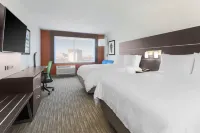 Holiday Inn Express & Suites Chicago O'Hare Airport Hotels in Des Plaines