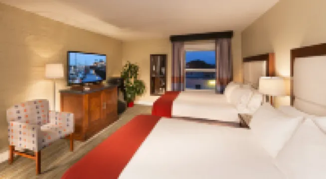 Hotel Virginia Santa Barbara, Tapestry Collection by Hilton