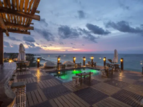 ホテリート アスル トゥルムのホテル