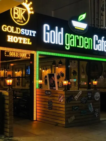 10 Numara Gold Suit Otel