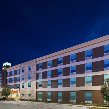Home2 Suites by Hilton Midland East
