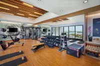 DoubleTree by Hilton Sharjah Waterfront Hotel & Residences - Gym