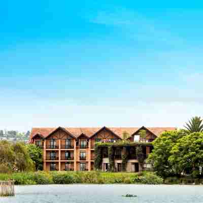 Radisson Tamboho Waterfront Antananarivo Hotel Exterior