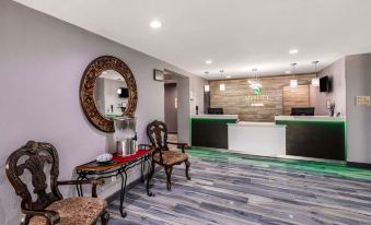 Quality Inn & Suites Plano East - Richardson