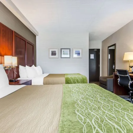 Comfort Inn & Suites