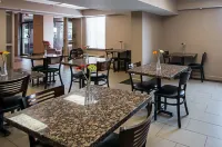 Quality Inn Near Potomac Mills - Aamiainen