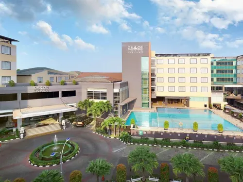 Grage Grand Business Hotel Cirebon Hotels in Kejaksan