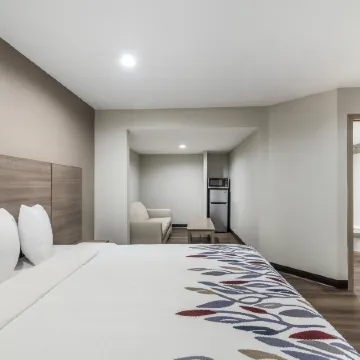 Quality Suites Wildwood - the Villages