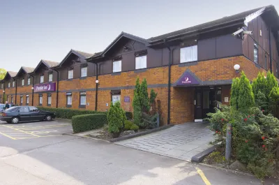 Port Talbot Hotels near Gilgal Community Church