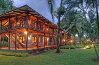 Tortuga Lodge Hotels in 