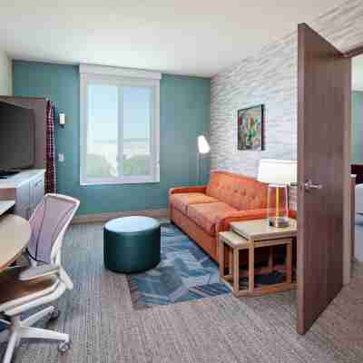 Home2 Suites by Hilton Alameda Oakland Airport Rooms