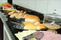 艾德酒店 - 早餐