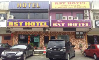 Rst Hotel