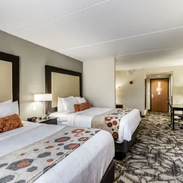 Holiday Inn Express & Suites CEDAR FALLS - WATERLOO by IHG