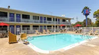 Motel 6 Chico, CA - 2 tähden