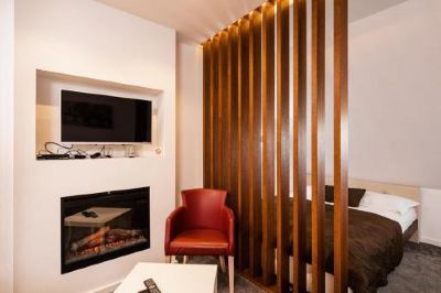 Studio Apartment Snow White Apartments Photo