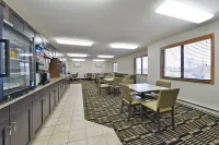 Americas Best Value Inn and Suites Bismarck - breakfast