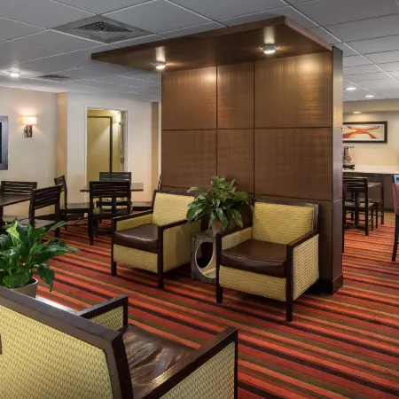 Spark by Hilton Denver International Airport