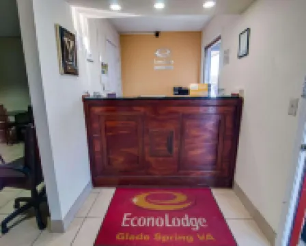 Econo Lodge Glade Springs I-81