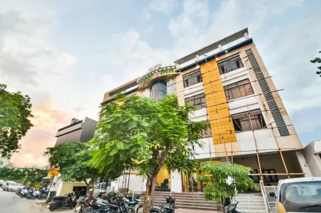 Townhouse 5020 Hotel Ardency Inn