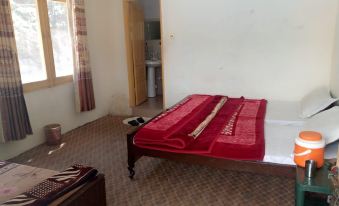 Zahoor Hotel and Restaurant