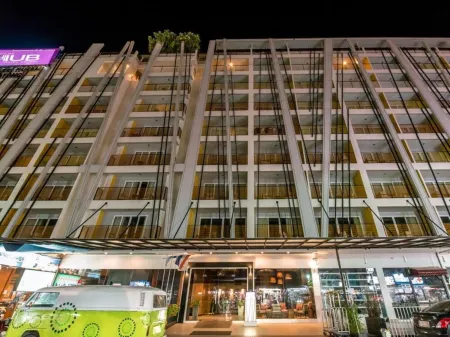 Ashlee Hub Patong Hotel