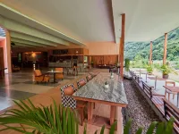 Hansar Thai Wellness Hotels near Primo Piazza