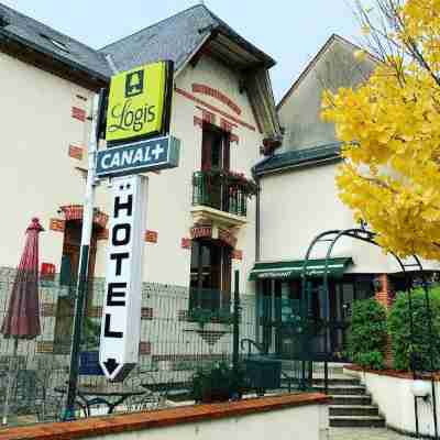 Hôtel La Fontaine Hôtel - restaurant Hotel Exterior