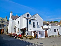Ferry Inn